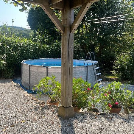 B&B Fleur De Lys Bleue Soudaine-Lavinadière 外观 照片