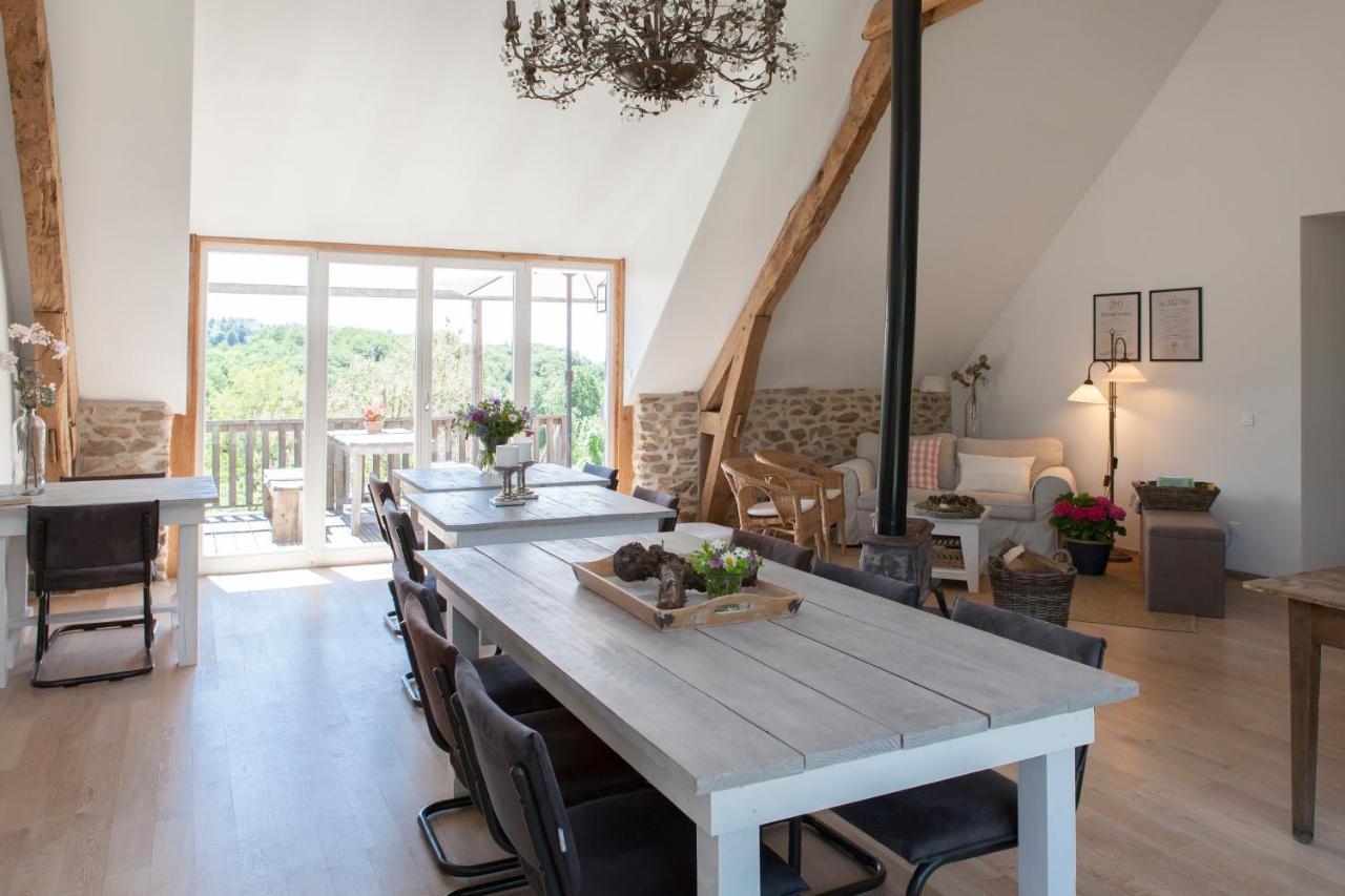 B&B Fleur De Lys Bleue Soudaine-Lavinadière 外观 照片